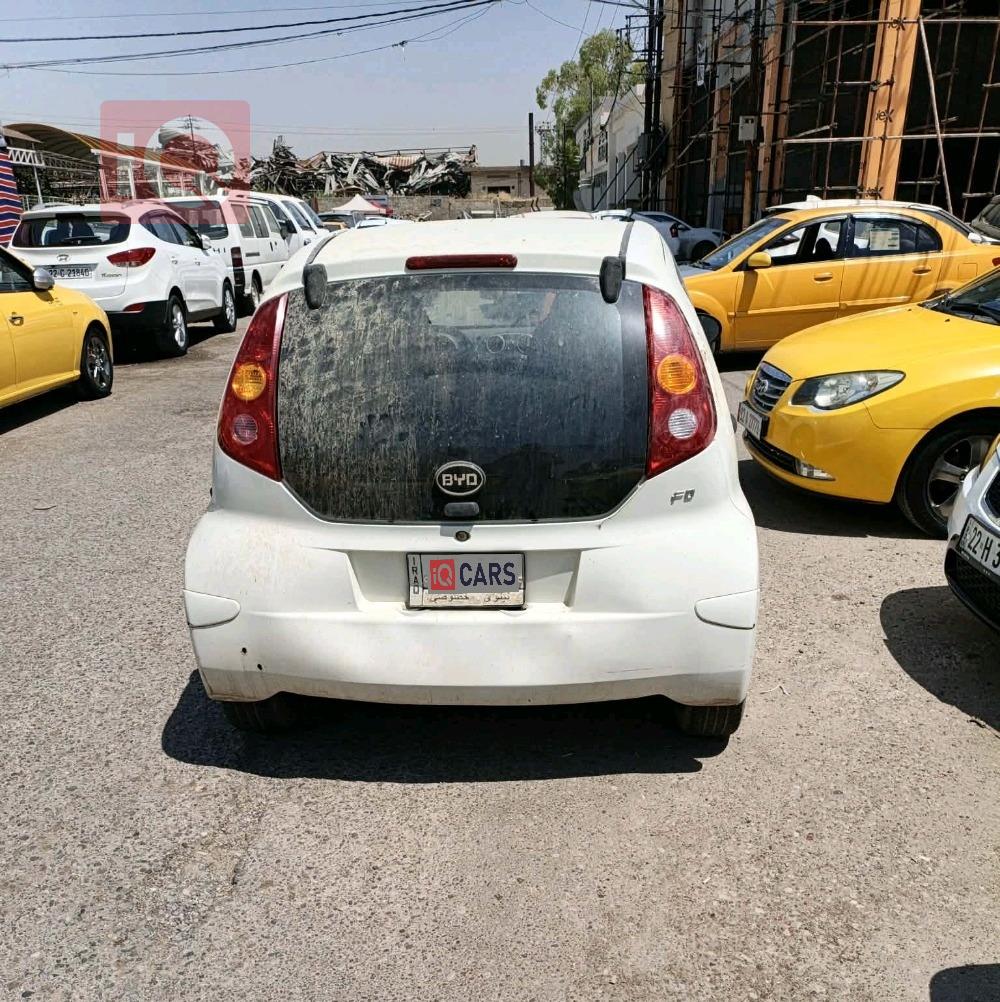 BYD F0